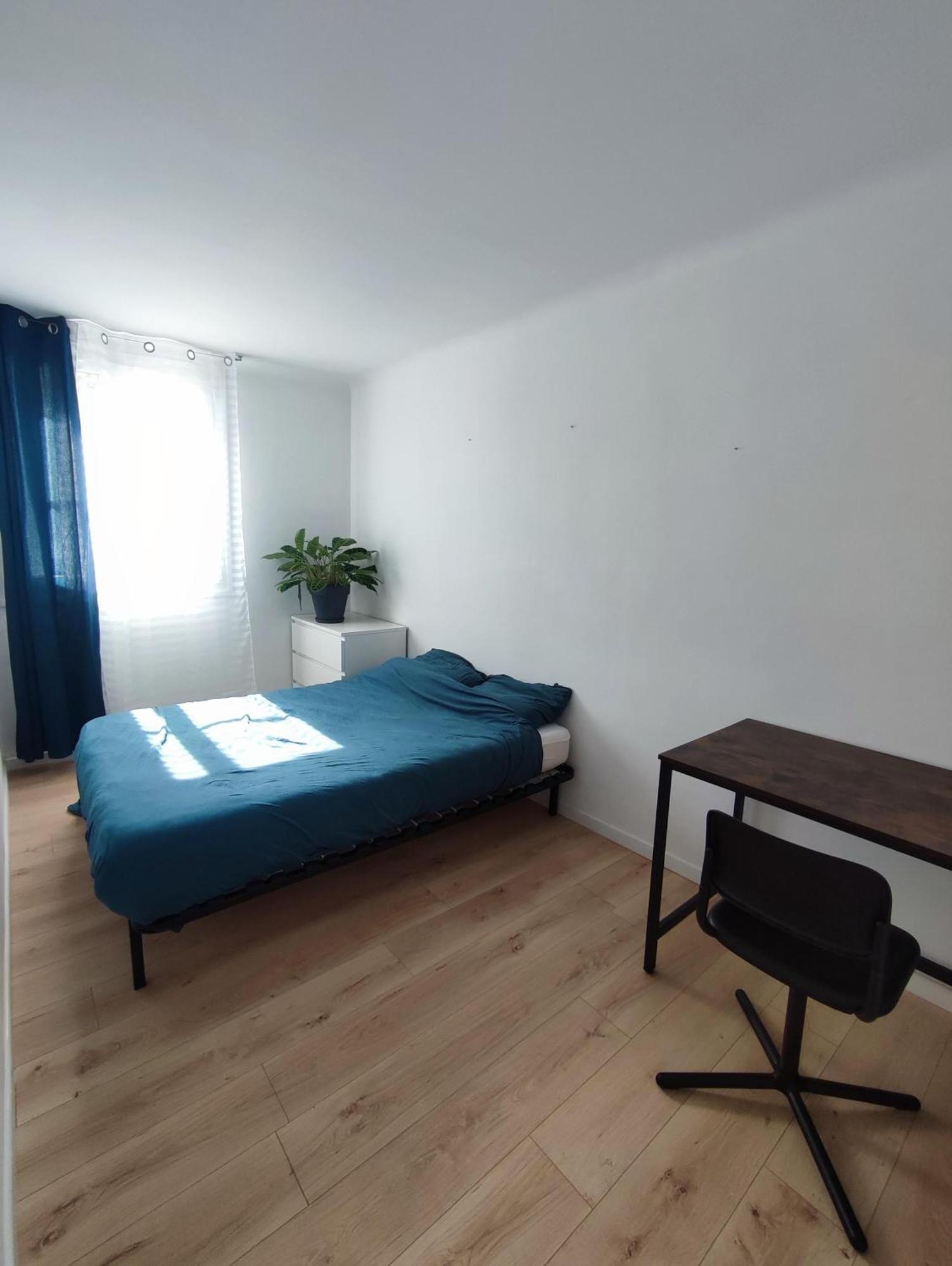 Chambre Dans Appartement Les Grands Noels Saint-Sébastien-sur-Loire Buitenkant foto
