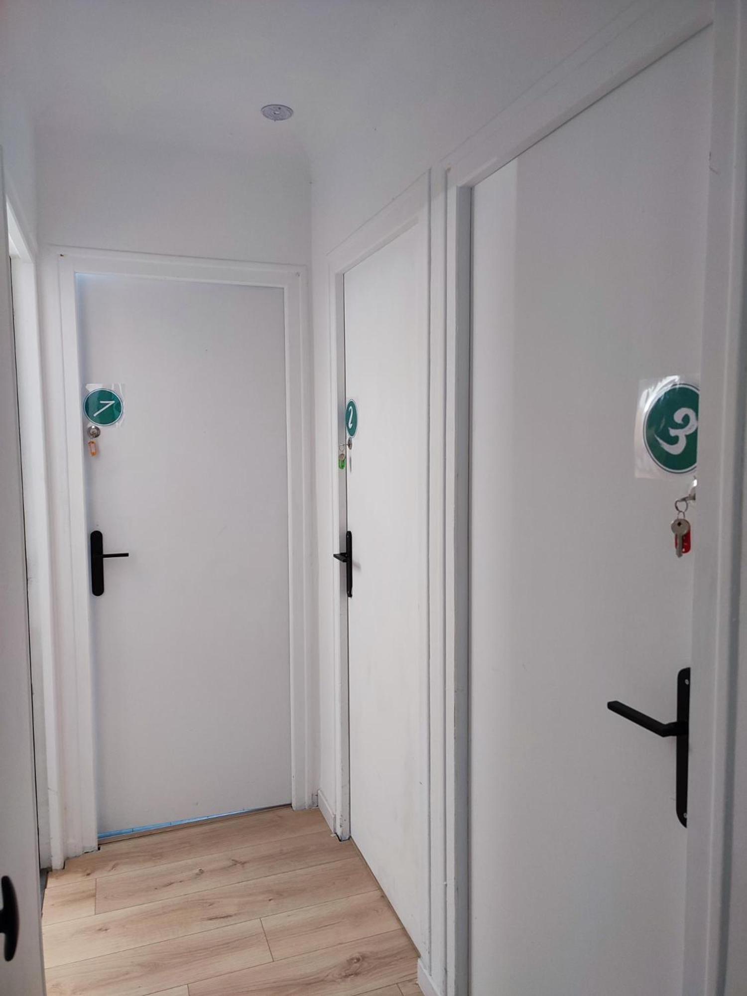 Chambre Dans Appartement Les Grands Noels Saint-Sébastien-sur-Loire Buitenkant foto